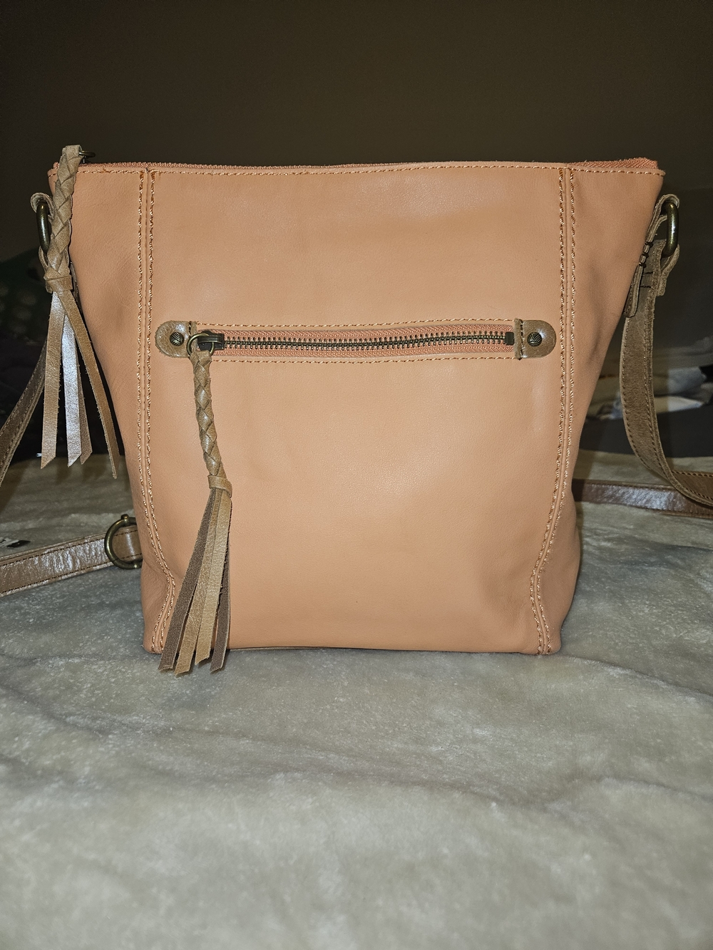 The SakLeather Crossbody Bag in Peach/Tan - Picture 9 of 16
